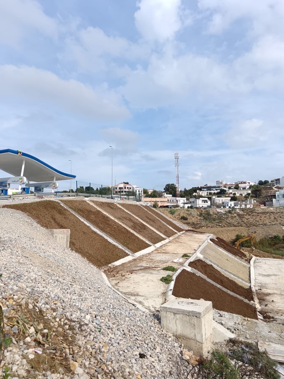 Préparation d'une dalle pour atelier maintenance